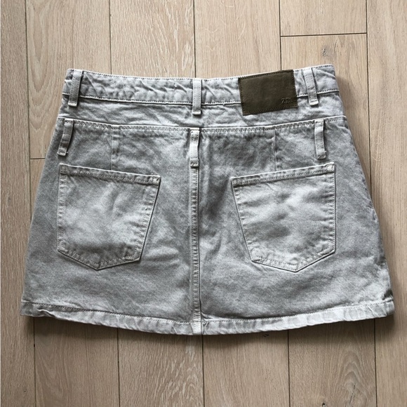 NWOT Zara Gray Denim Mini Skirt Double Waisted Size Medium Cowgirl - Picture 10 of 10